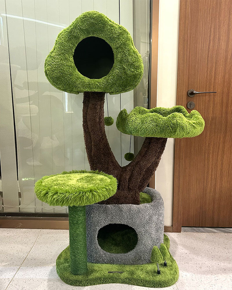 Evergreen Luxury Cat Tree for Large Cats