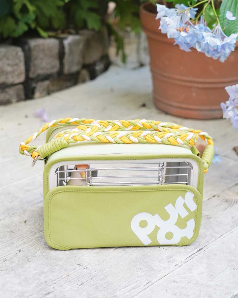 Lightweight Outdoor Travel Carrier for Small Birds