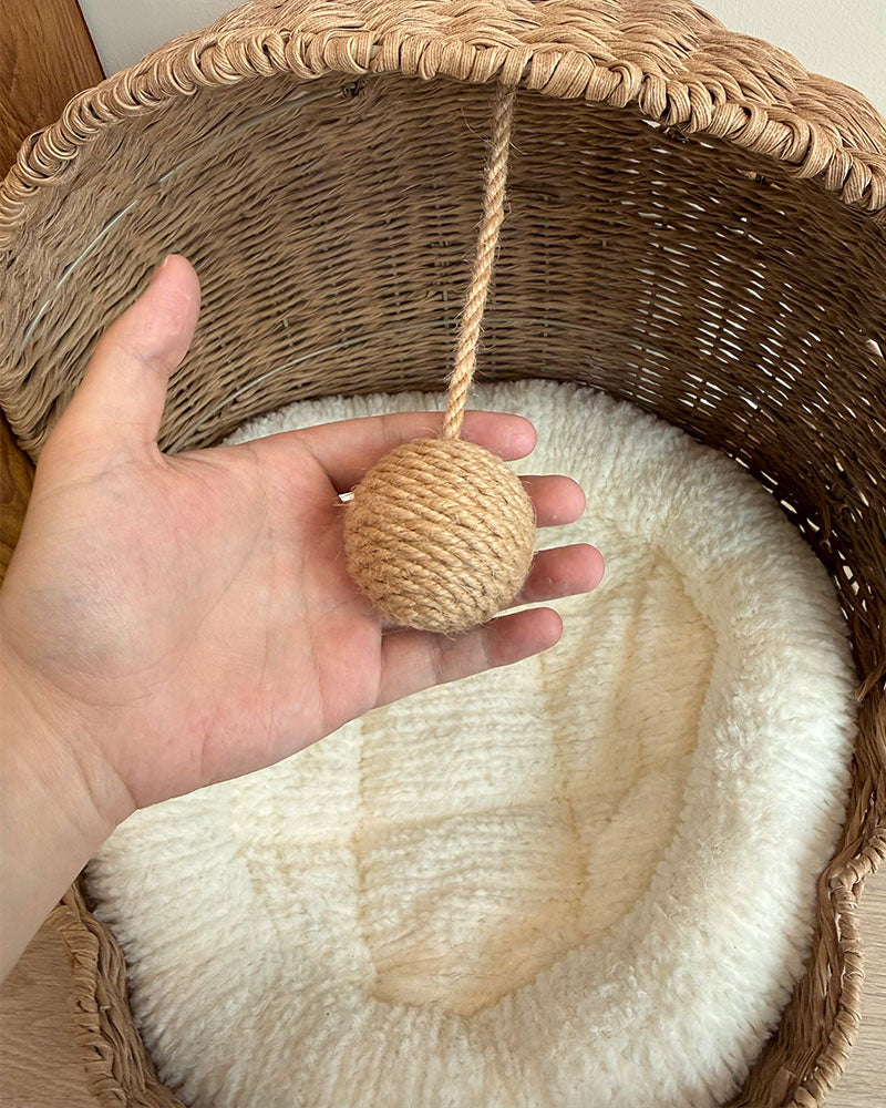 Rattan Shell Semi-Enclosed Cozy Cat Bed