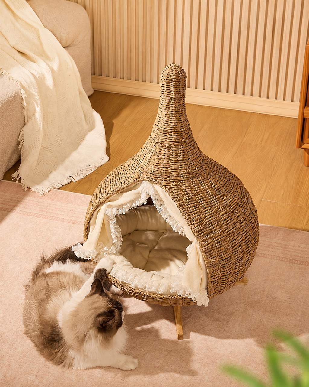 Stylish Teardrop Woven Elevated Cat Bed